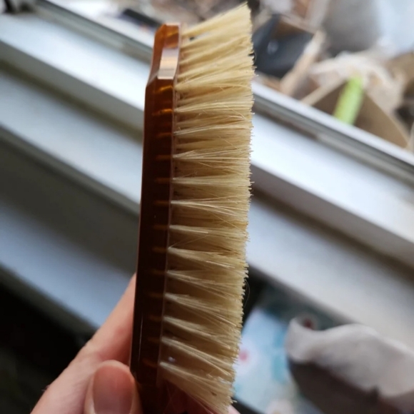 Vintage Lucite-handle vanity set - Picture 3 of 12